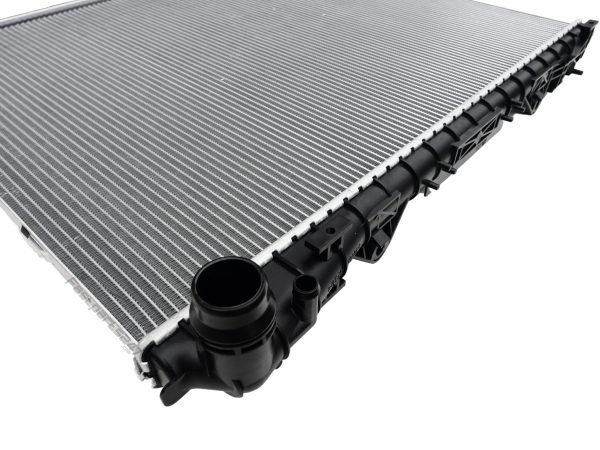 LR034553 quality aftermarket OE Land Rover Water Radiator